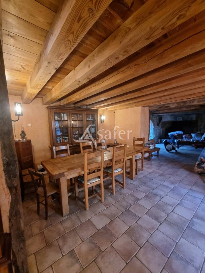 Other country property  tarn