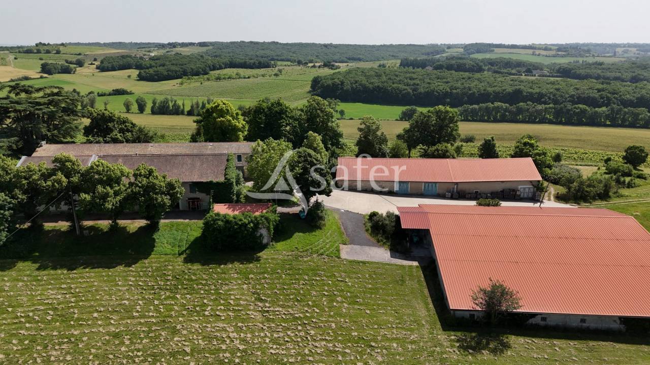 Other country property  tarn