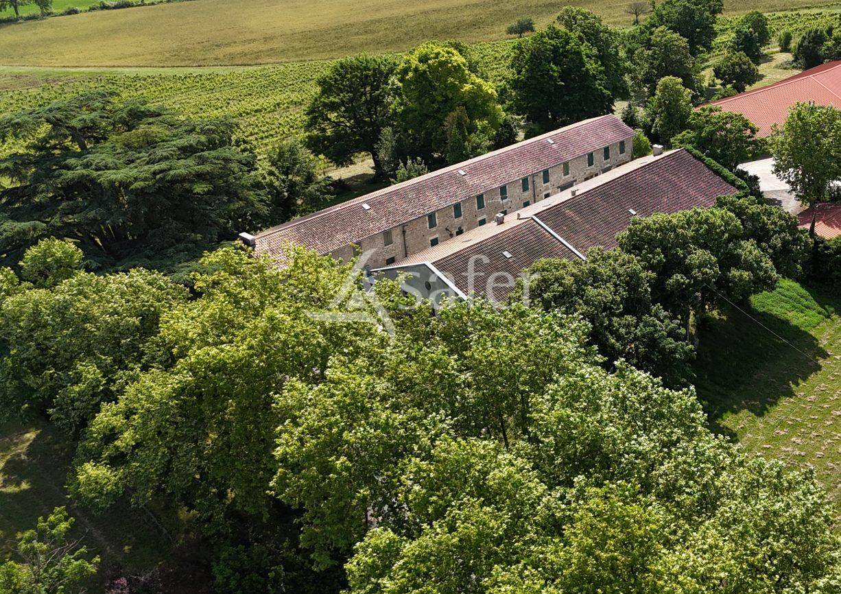 Other country property  tarn