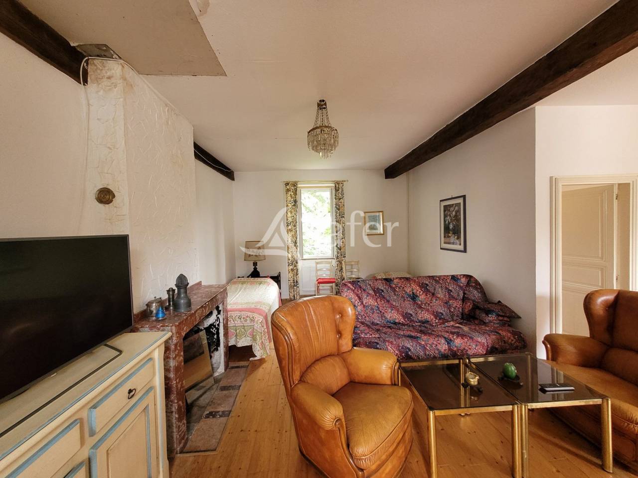 Other country property  tarn