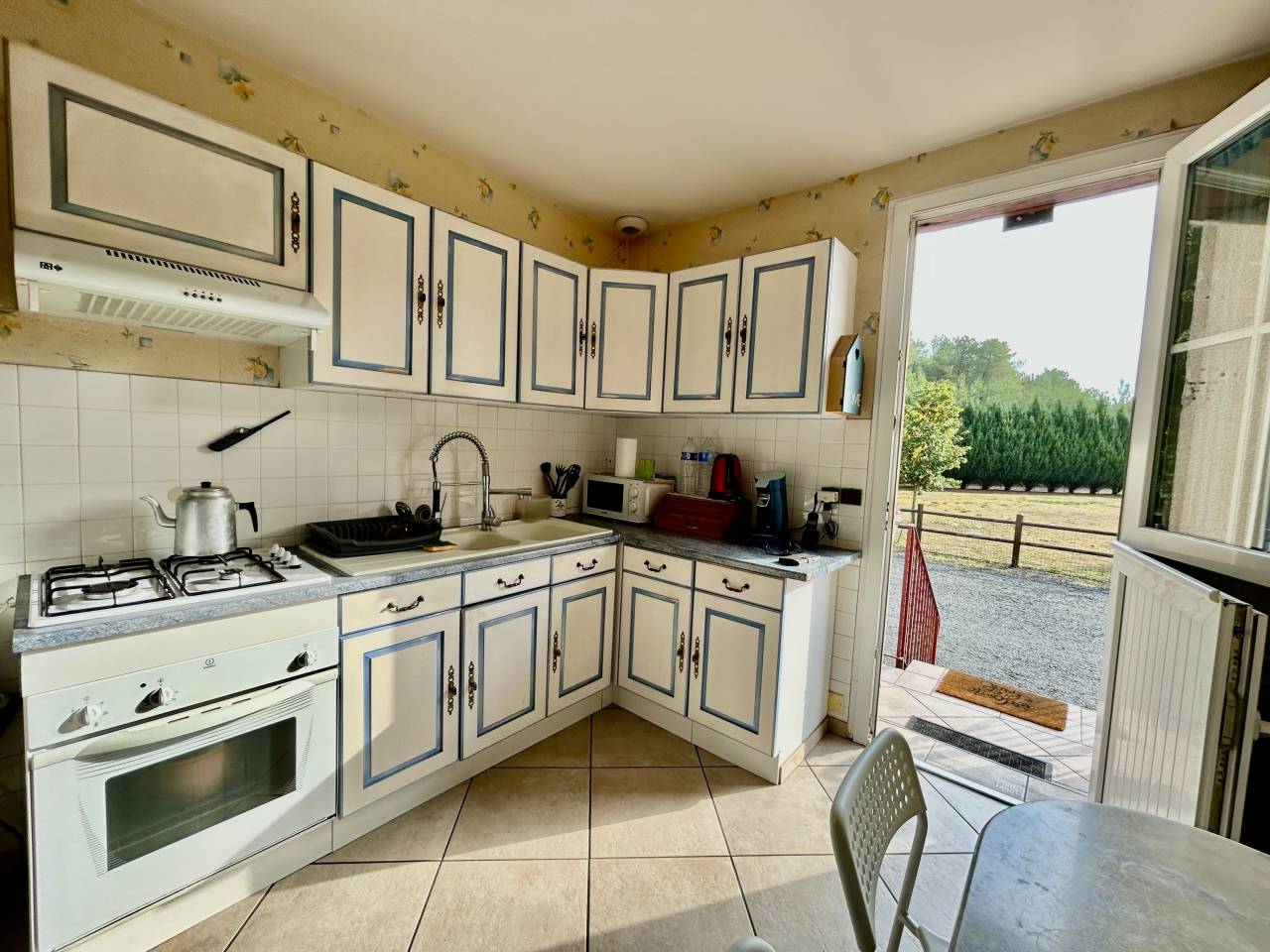 Other country property  Sarthe