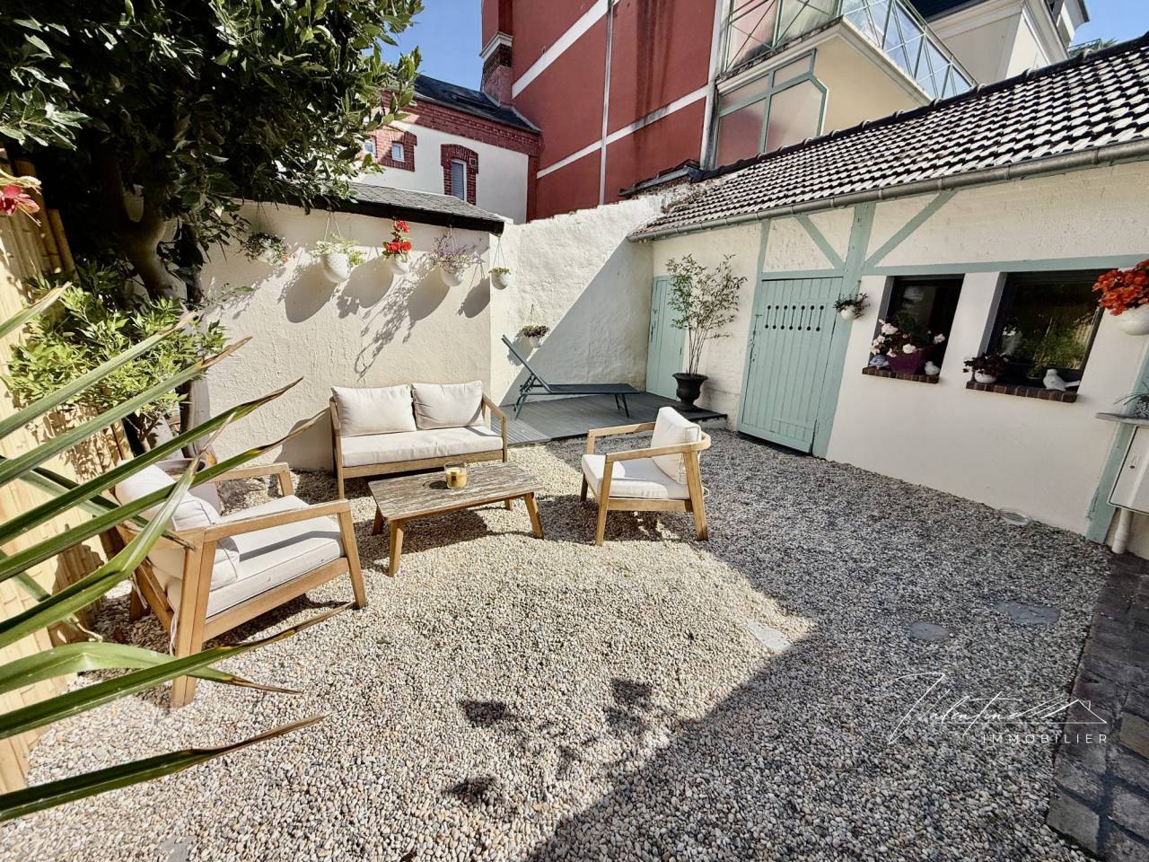 Equestrian property  Calvados