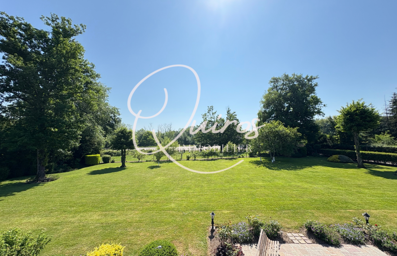 Livery yard  Seine-et-Marne