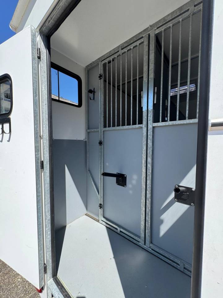 Horsebox HGV AP Petit  2013 Used