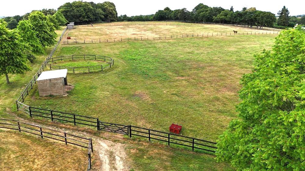Luxurious equestrian property  Morbihan