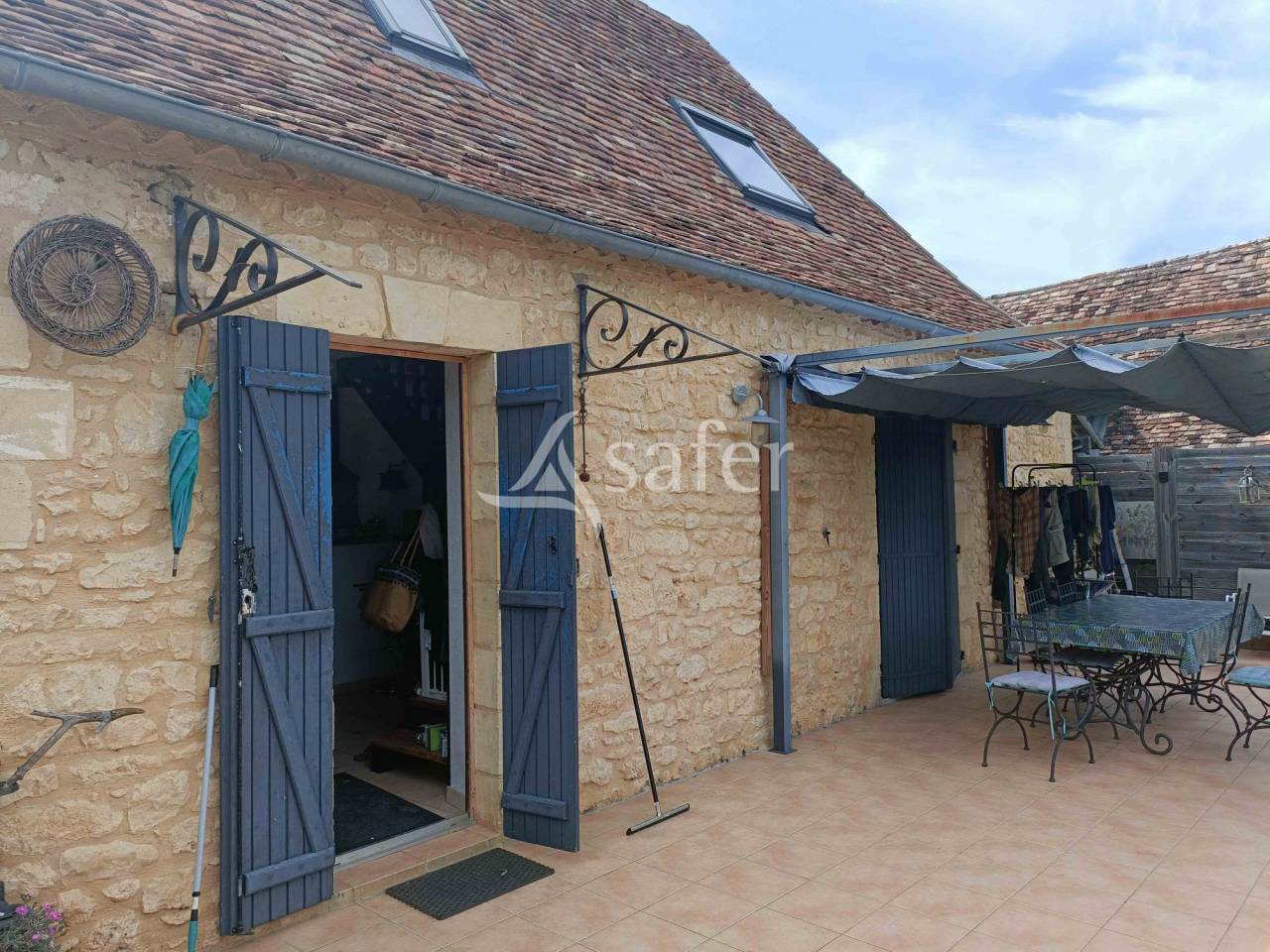 Sheep farm  Dordogne