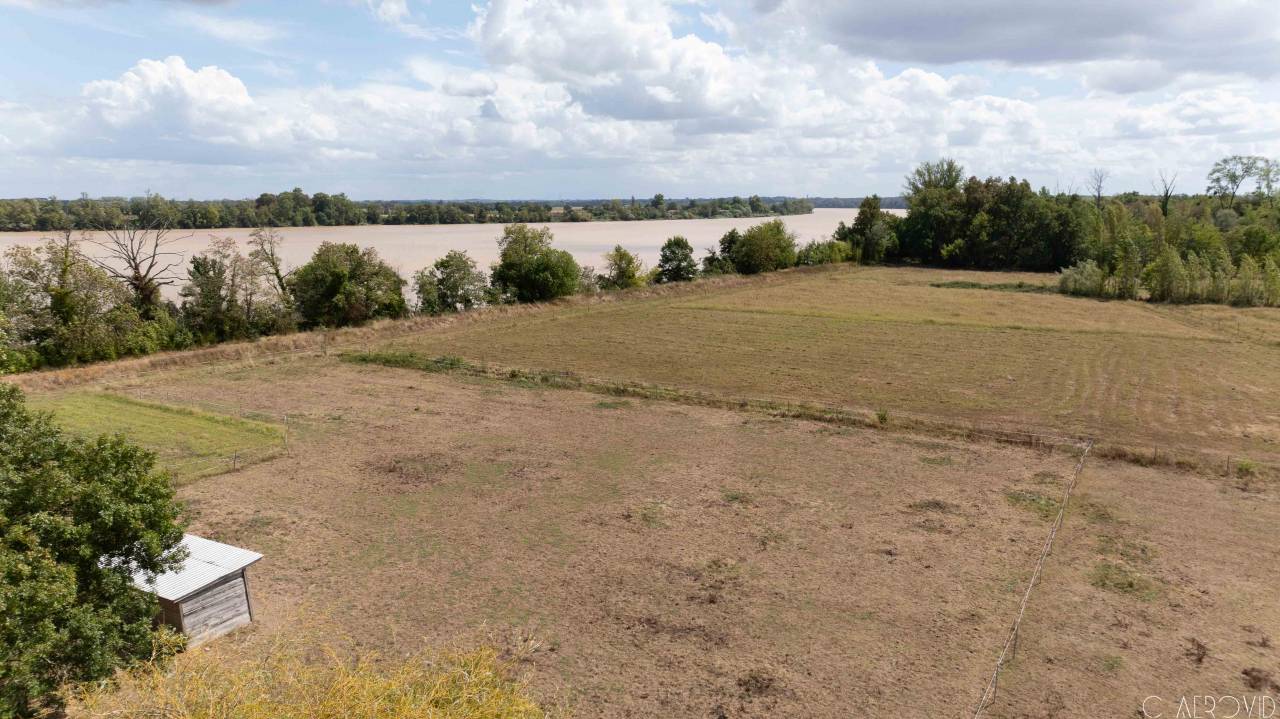 Equestrian property  Gironde