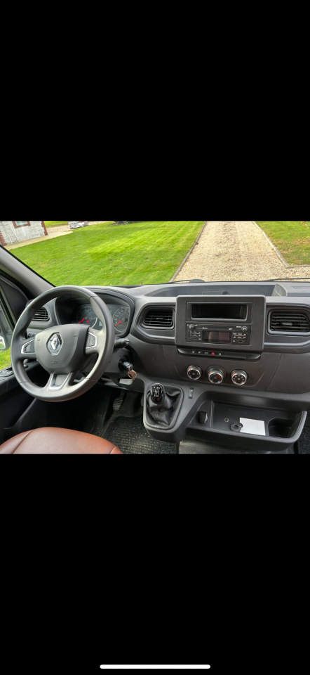 Horsebox HGV Renault Master 3 2021 Used