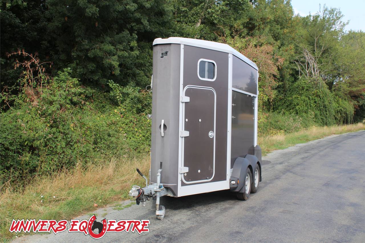 Horse trailer Ifor Williams  1,5 Stalls 2015 Used