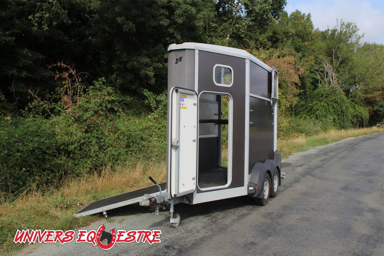Horse trailer Ifor Williams  1,5 Stalls 2015 Used