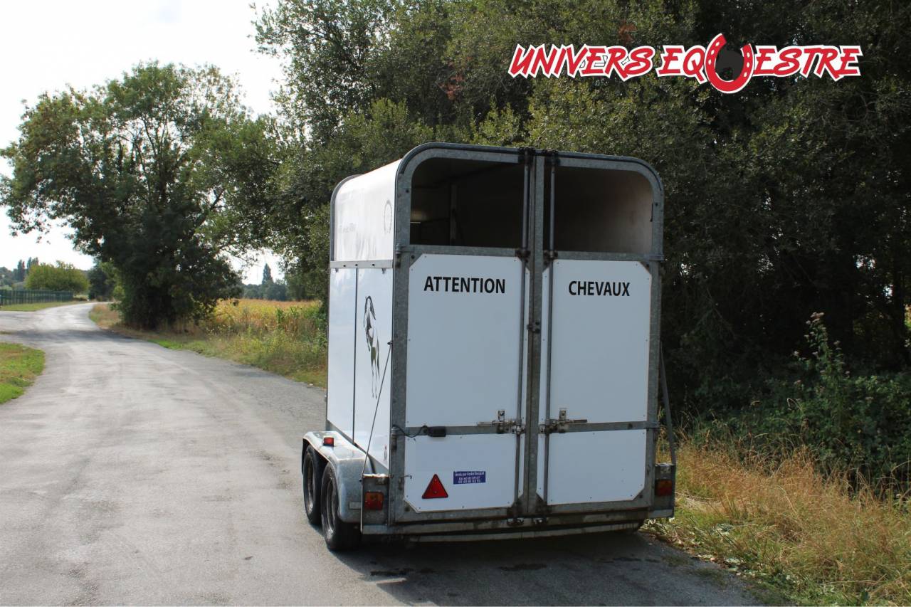 Horse trailer Fautras  1,5 Stalls 1996 Used