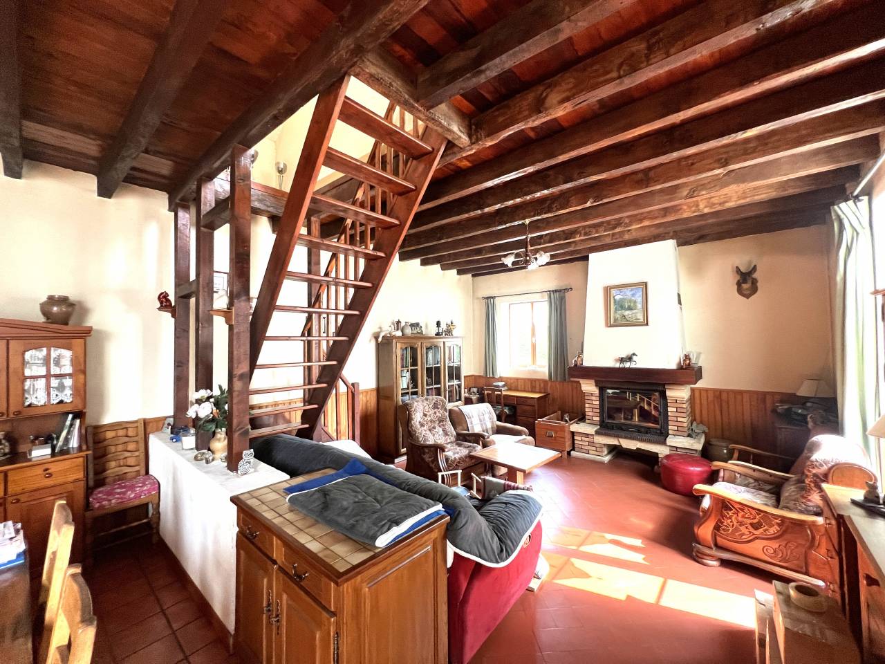 Other country property  Cher