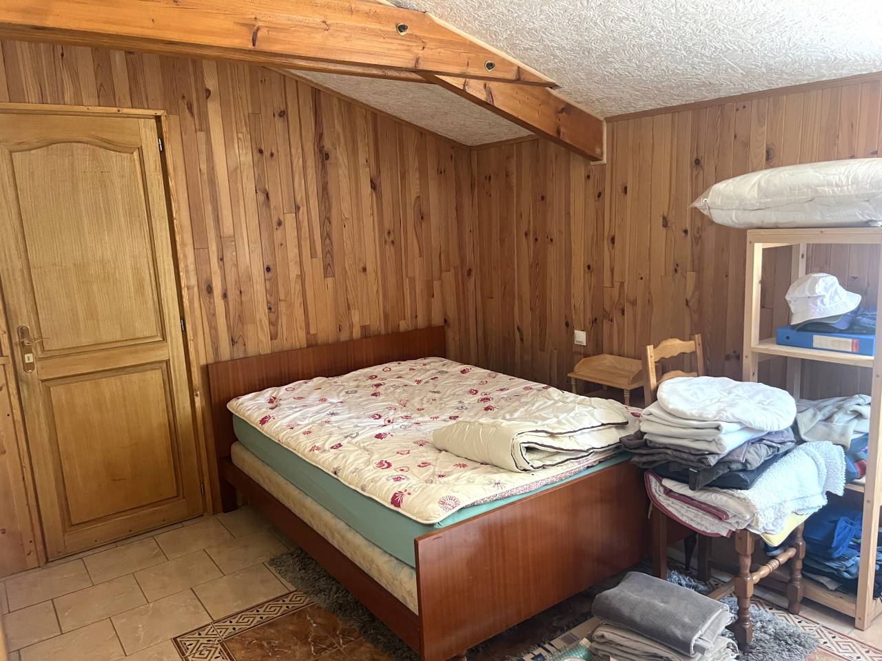 Other country property  Cher