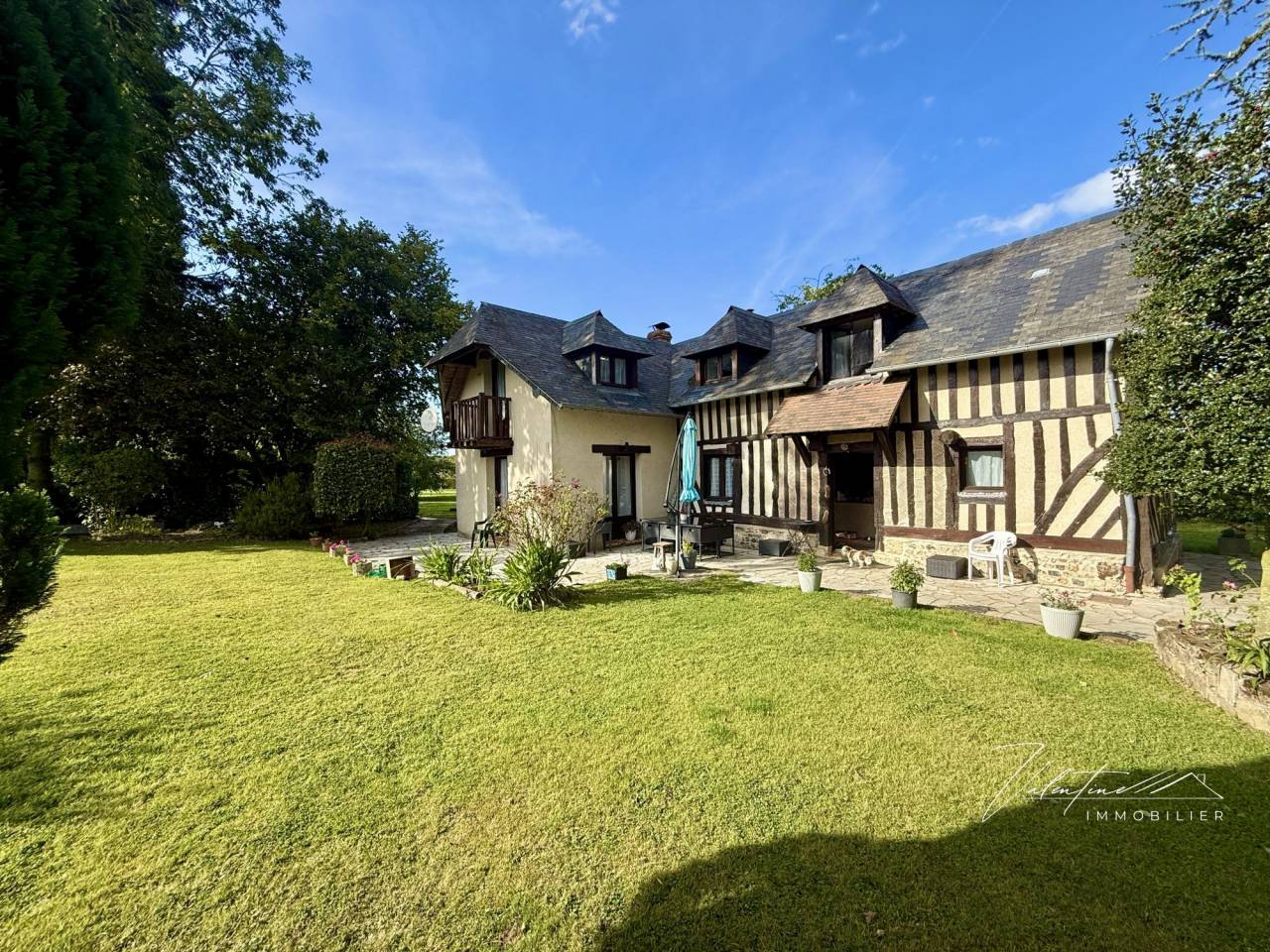 Equestrian property  Calvados