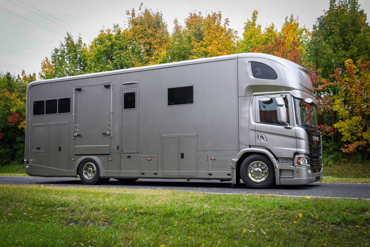 Horsebox NON-HGV Scania SCANIA 320 INterhorse 2025 New