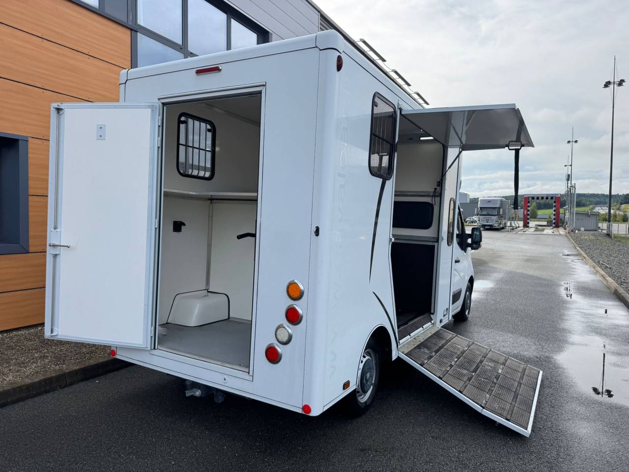 Horsebox HGV Cavalcar CAVALCAR 5 PLACES 2020 Used