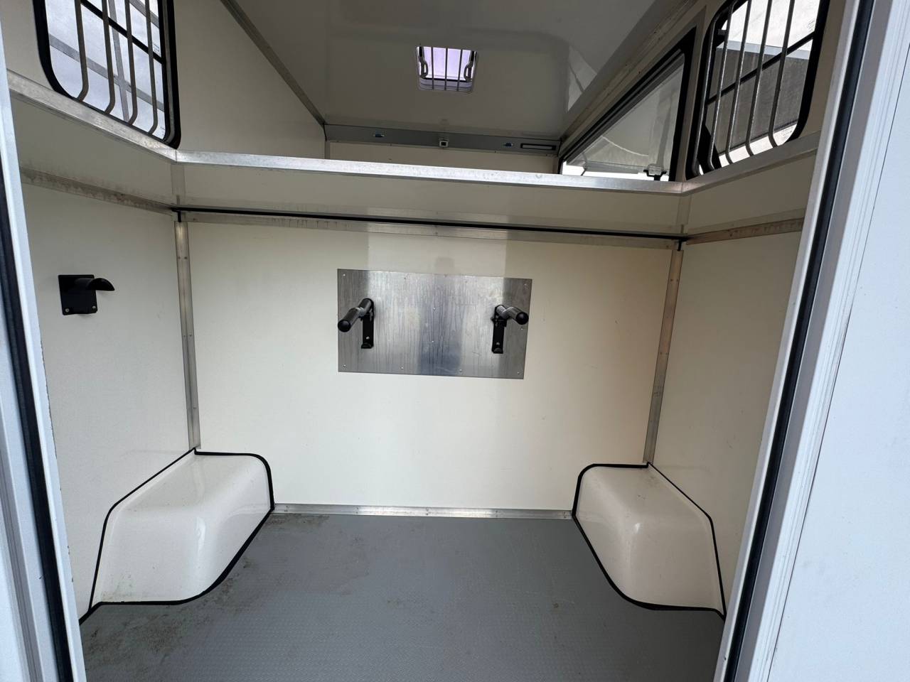 Horsebox HGV Cavalcar CAVALCAR 5 PLACES 2020 Used