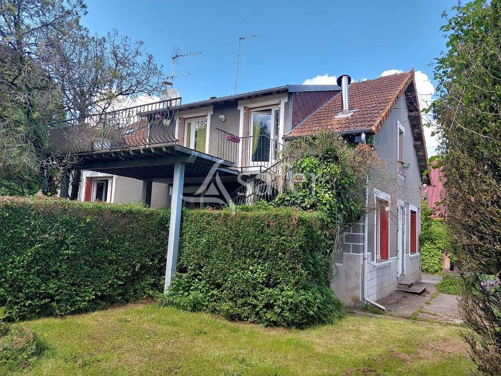 Other country property  Creuse