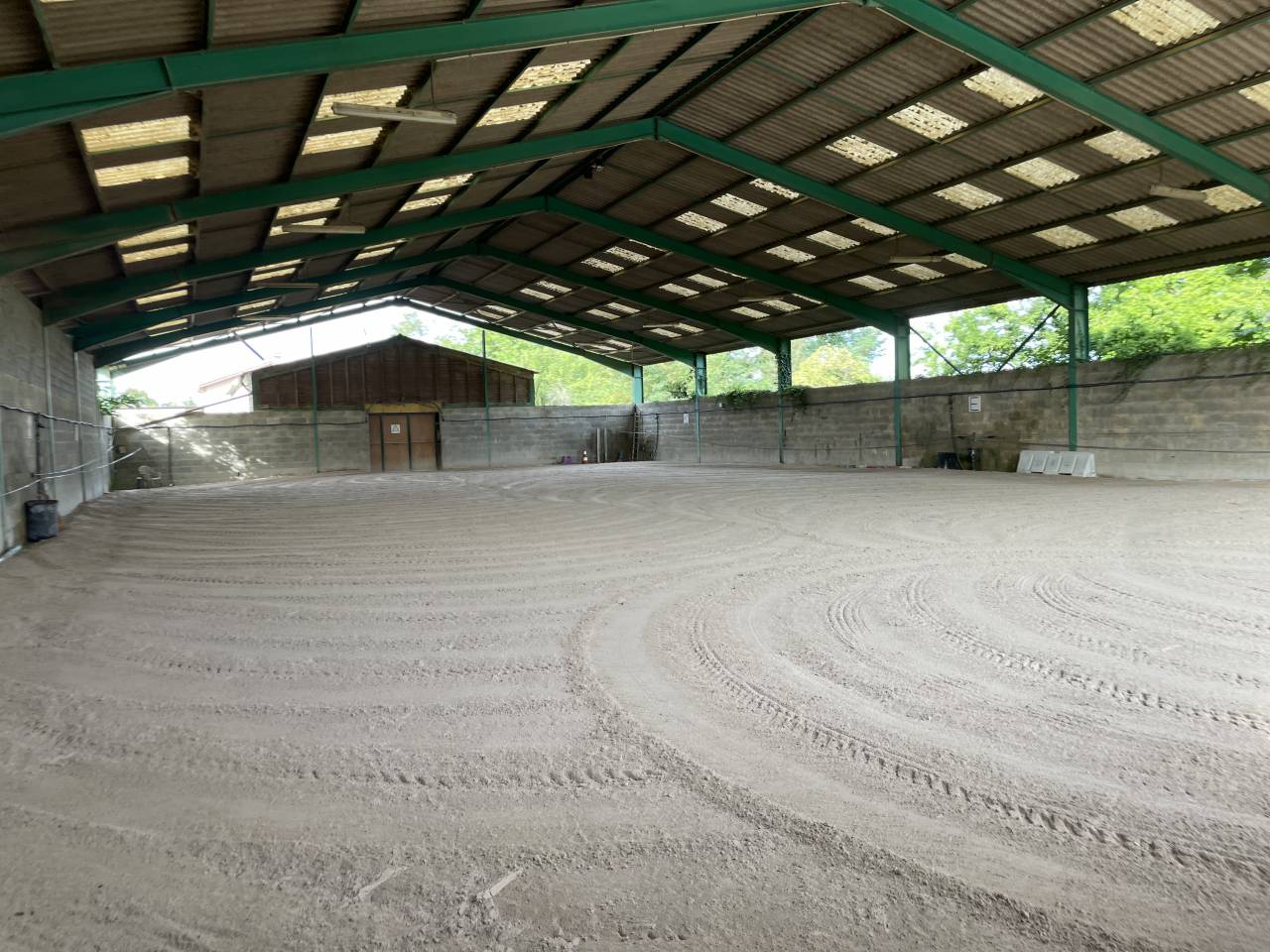 Riding school  Is&egrave;re