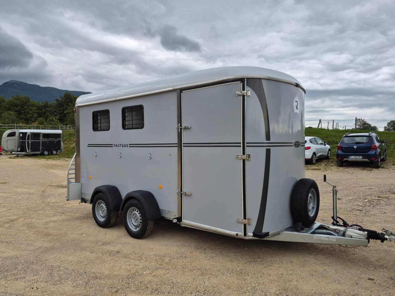 Horse trailer Fautras Oblic X3 3 Stalls 2025 New