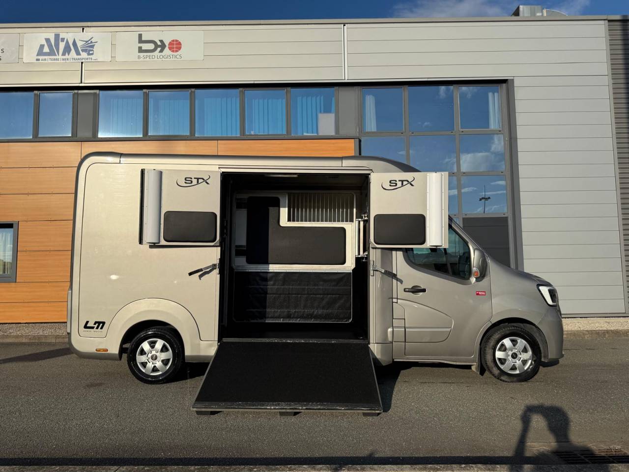 Horsebox HGV STX STX 2021 Used