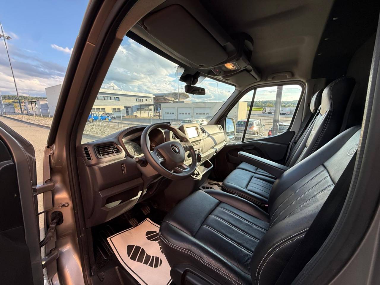 Horsebox HGV STX STX 2021 Used