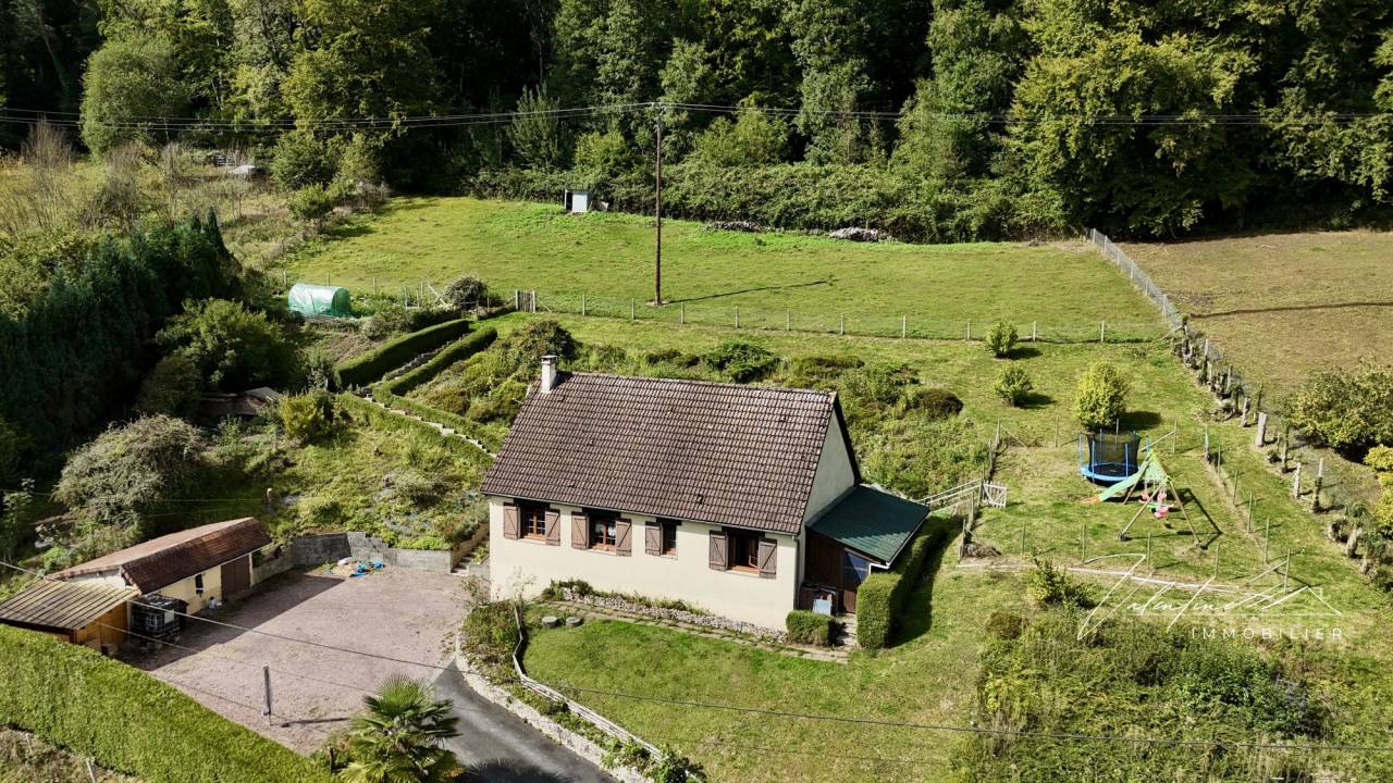 Equestrian property  Calvados
