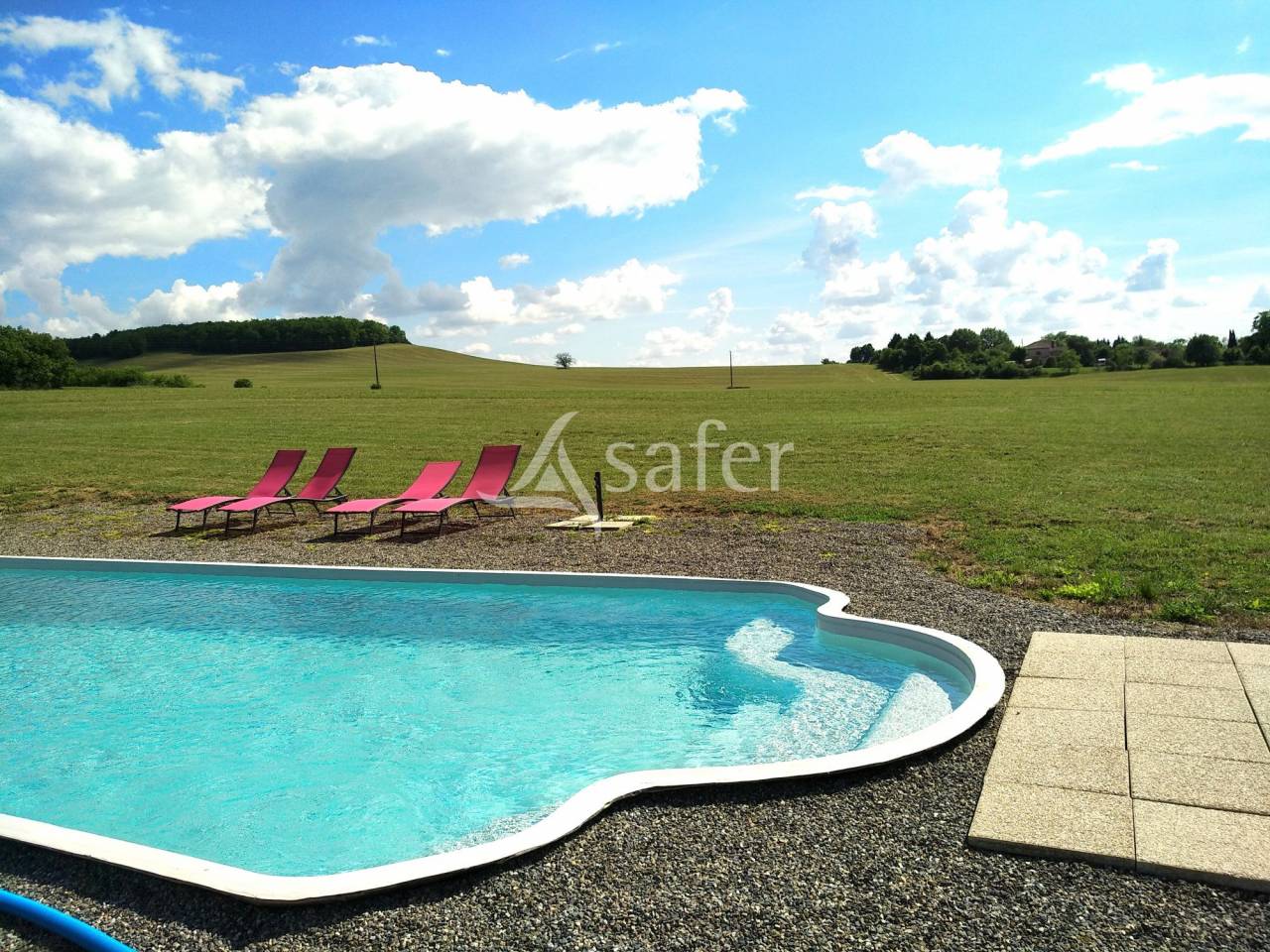 Other country property  Gers