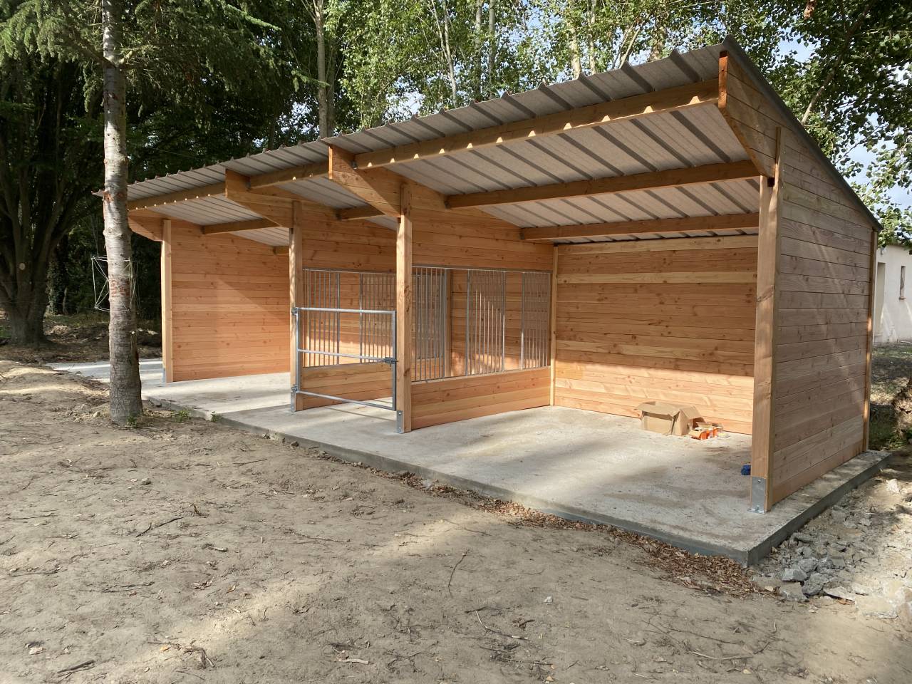 LCI-Cheval | Equestrian facilities > Field shelters