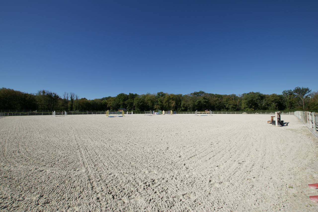 Livery yard  Haut-Rhin