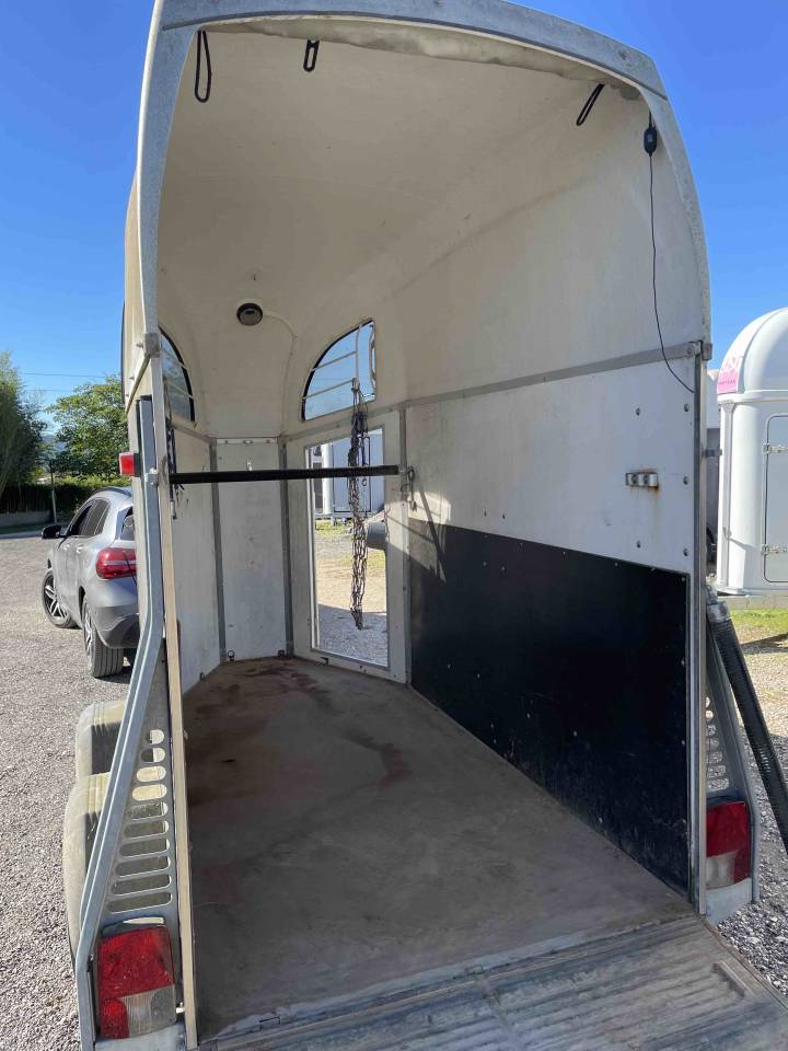 Horse trailer Bockmann Uno 1,5 Stalls 2011 Used