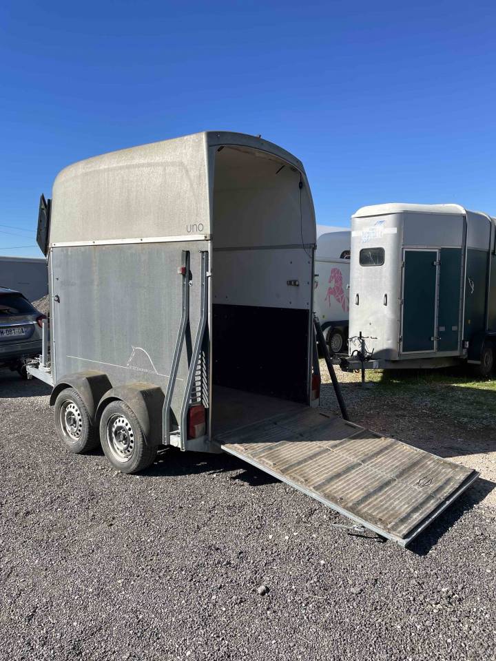 Horse trailer Bockmann Uno 1,5 Stalls 2011 Used