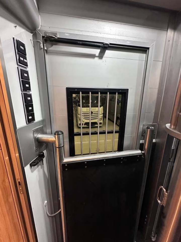 Horsebox NON-HGV Autre marque VOLVO 0 Used