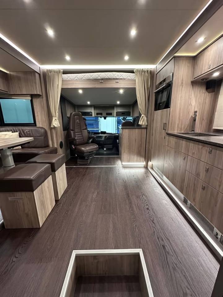 Horsebox NON-HGV Autre marque VOLVO 0 Used