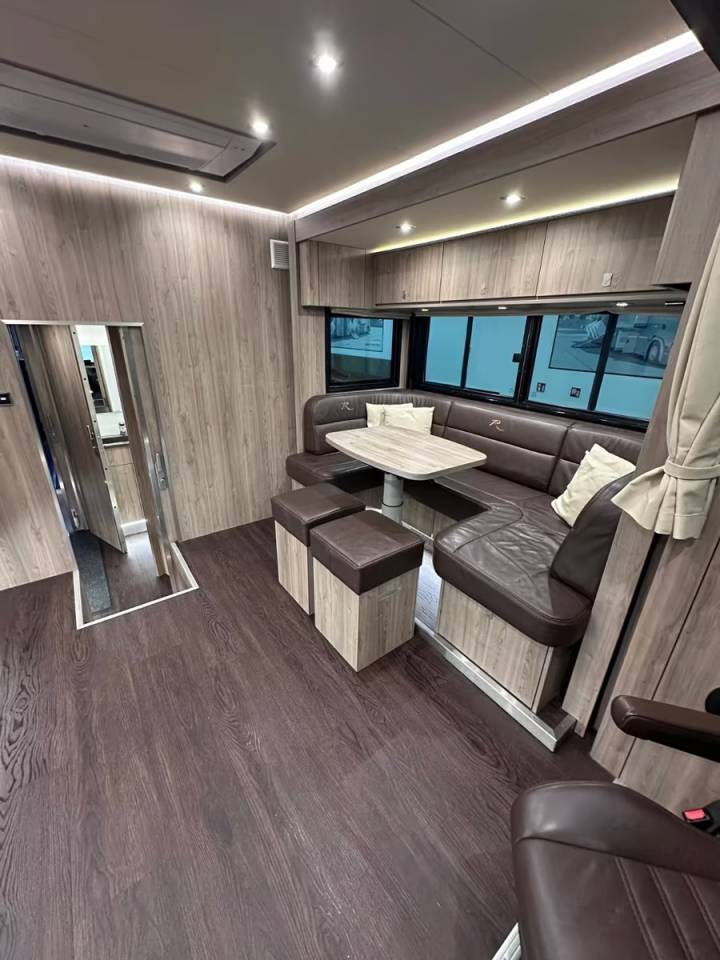 Horsebox NON-HGV Autre marque VOLVO 0 Used