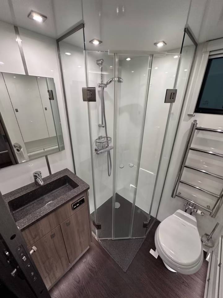 Horsebox NON-HGV Autre marque VOLVO 0 Used