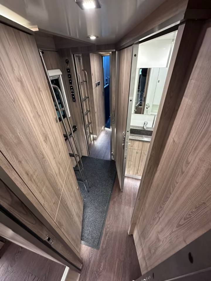 Horsebox NON-HGV Autre marque VOLVO 0 Used