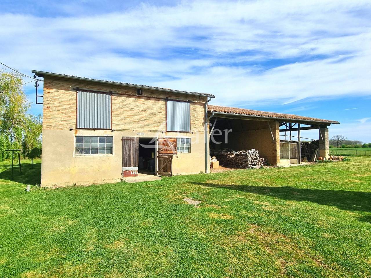 Poultry farm  Tarn-et-Taronne