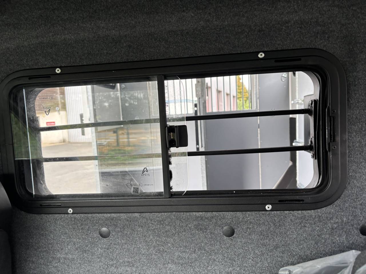 Horsebox HGV AP Petit Nissan interstar L3 2025 New