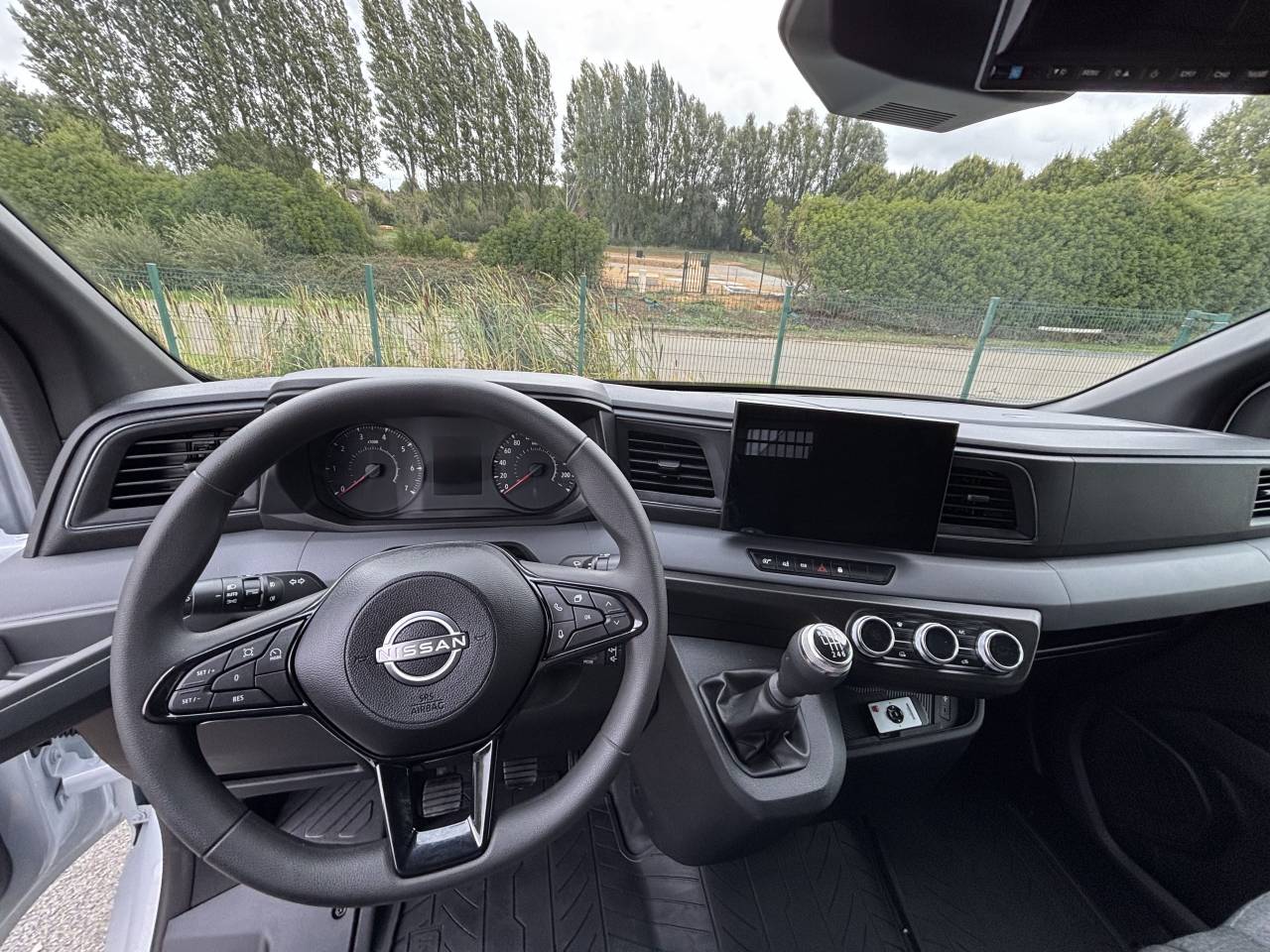 Horsebox HGV AP Petit Nissan interstar L3 2025 New