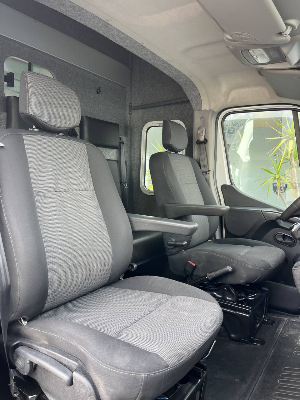 Horsebox HGV Barbot D5 2021 Used