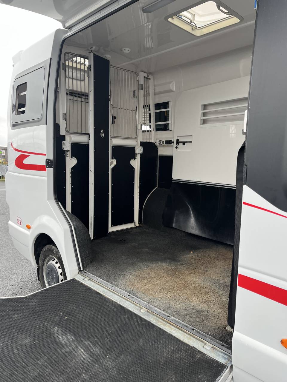 Horsebox HGV Barbot XLS 2021 Used