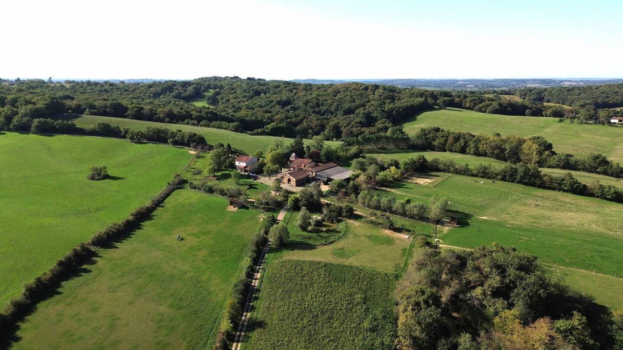 Luxurious equestrian property  Gers