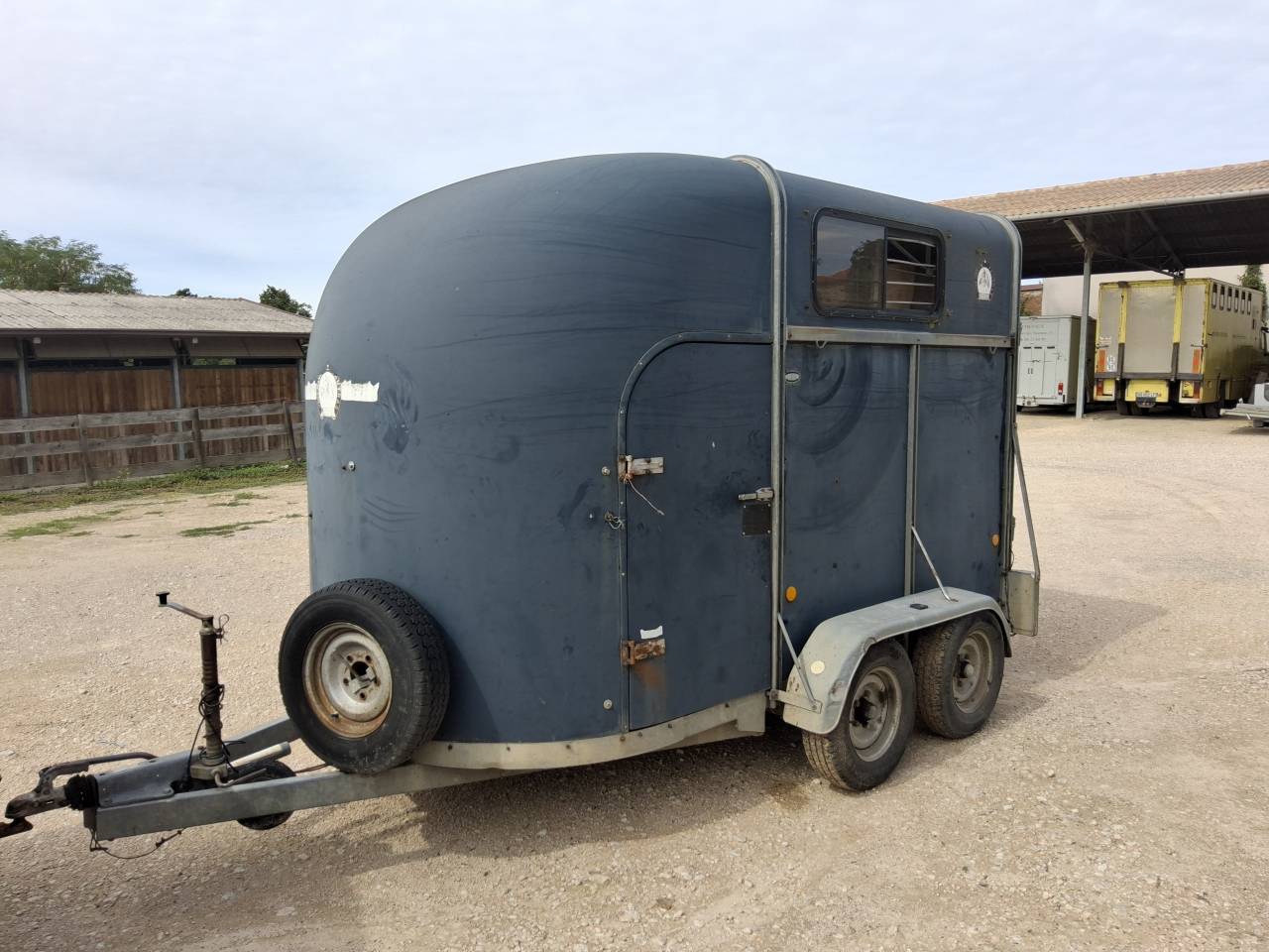 Horse trailer Fautras  2 Stalls 1998 Used
