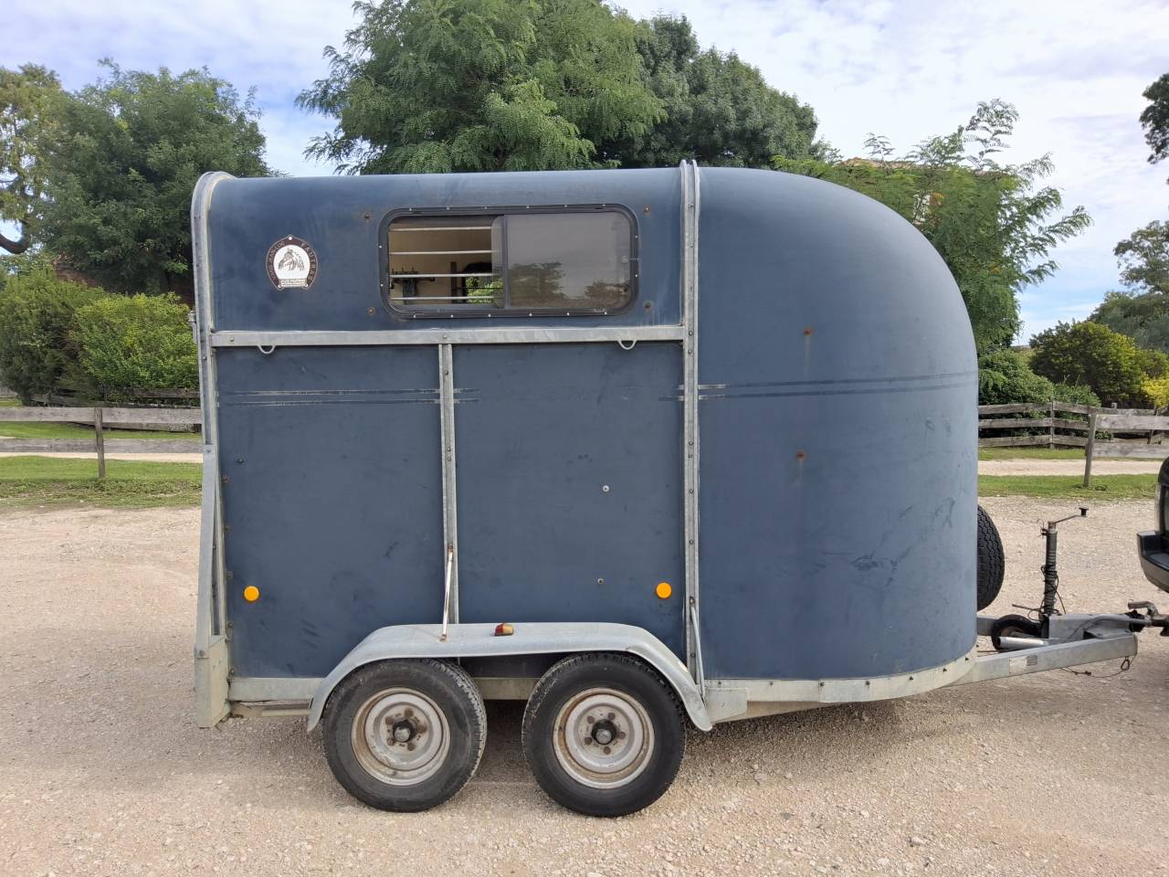 Horse trailer Fautras  2 Stalls 1998 Used