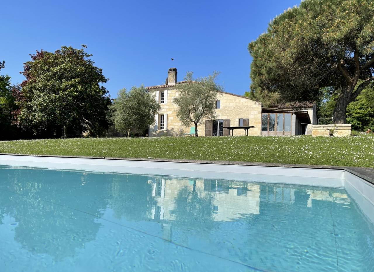 Equestrian property  Gironde