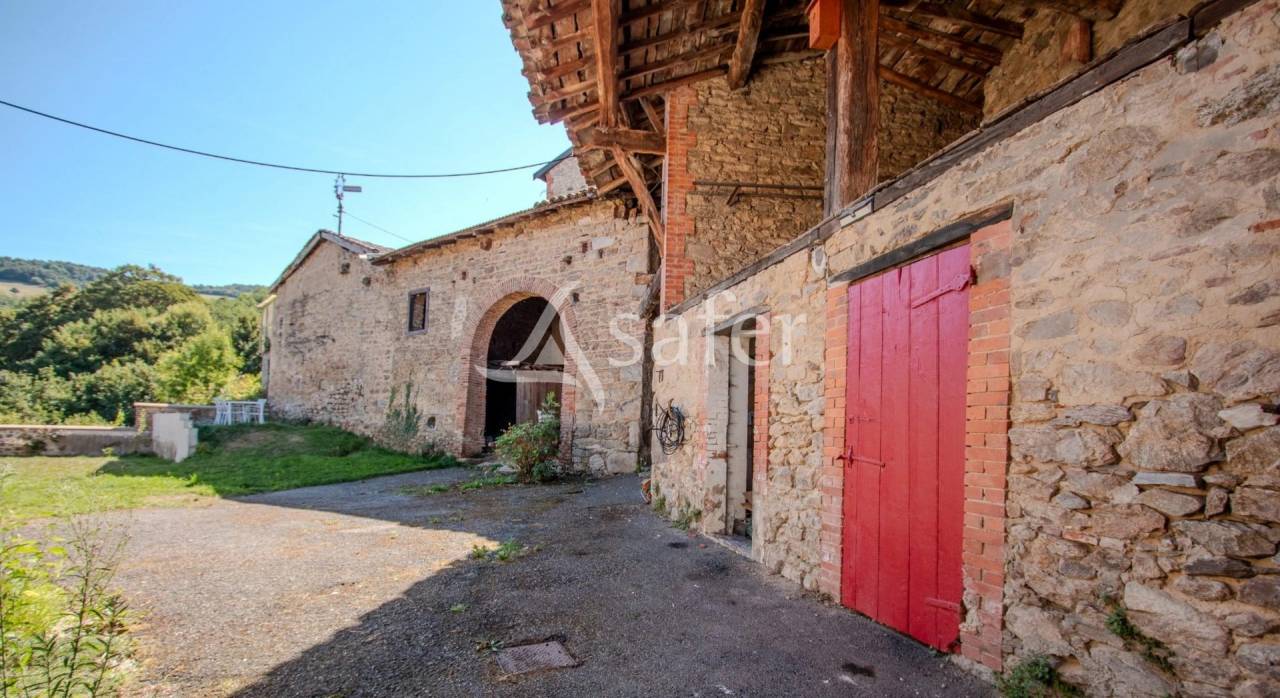 Other country property  Rhône