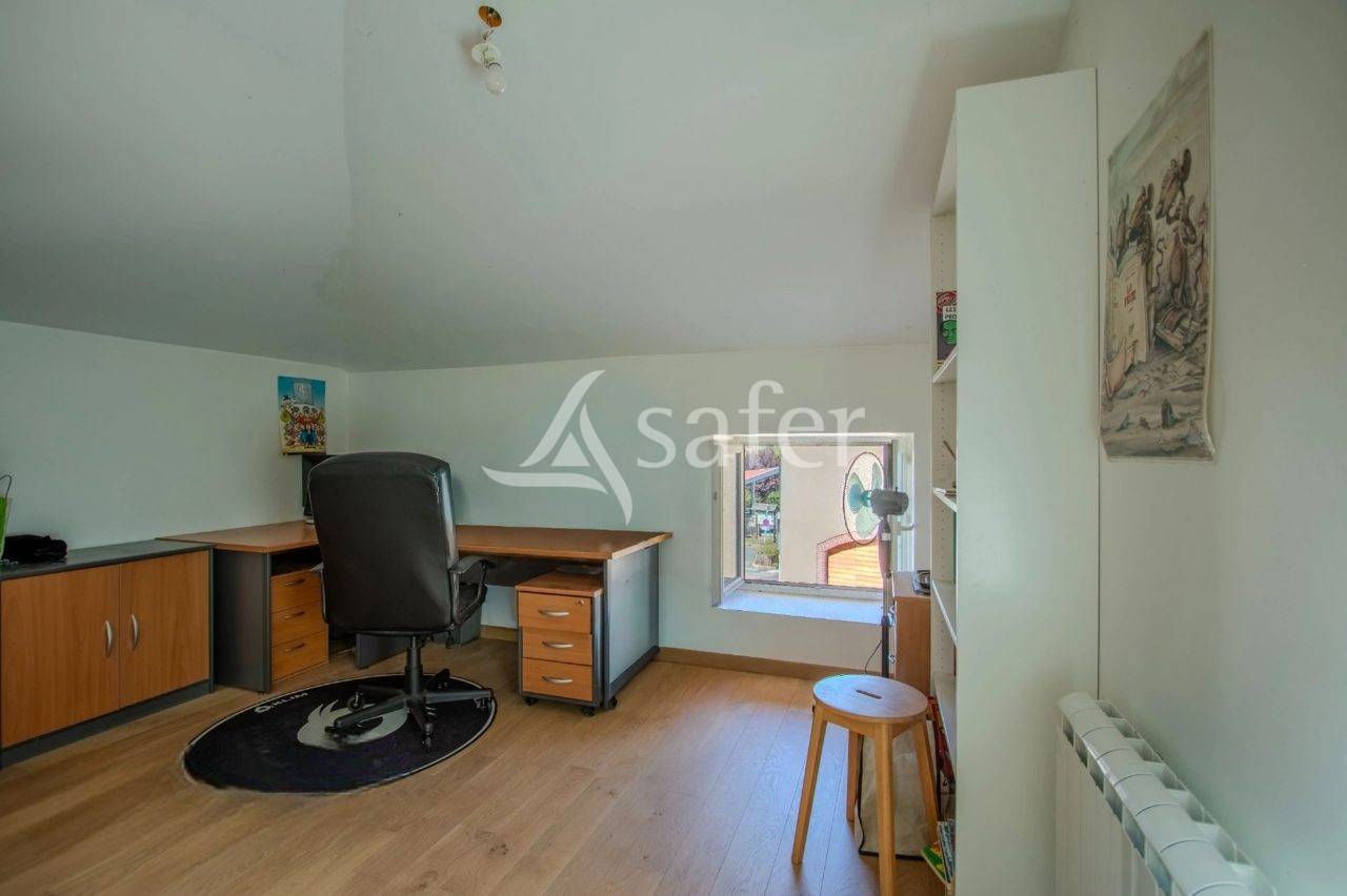 Other country property  Rhône