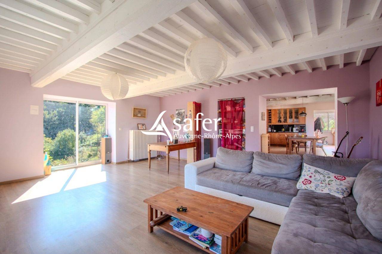 Other country property  Rh&ocirc;ne