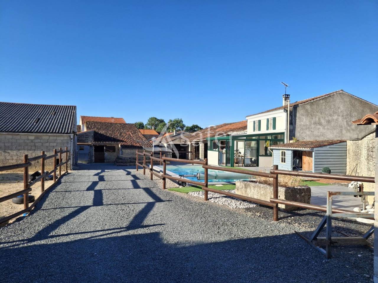 Other agricultural property  Charente-Maritime